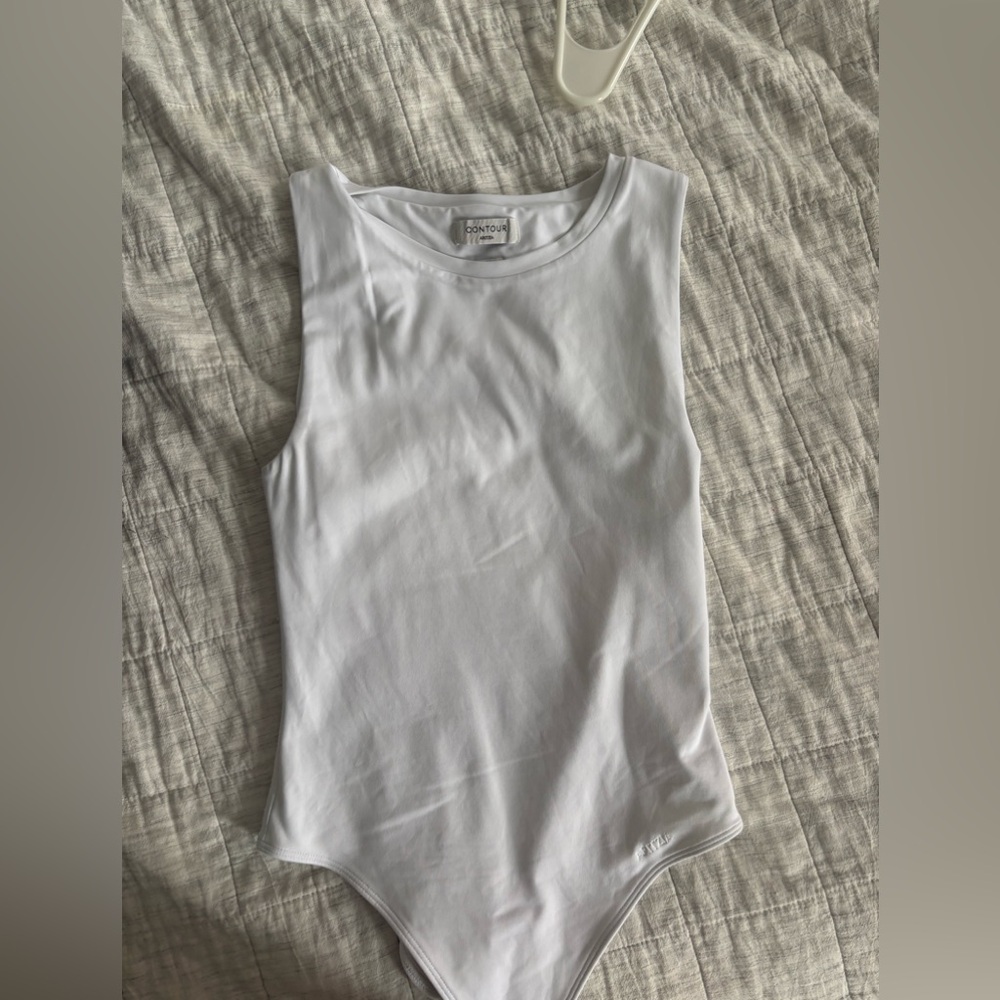 Contour Sleeveless White Bodysuit